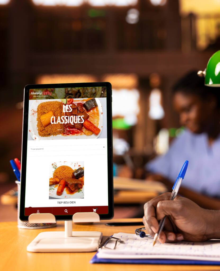 developpement web senegal 831x1024 - Compétences et Habitudes Essentielles pour Devenir un Spécialiste du Marketing